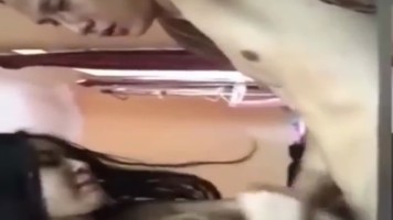 Mengajari Pacar Ngocok Batang Sambil Nyepong Ampe Crot